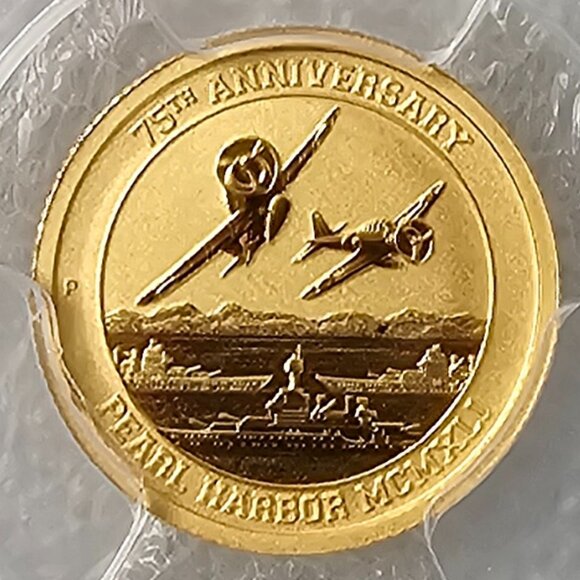 2016-P Tuvalu 15 Dollar 1/10-oz Gold 75th Anniversary of Pearl Harbor PCGS MS70 - Picture 3 of 4